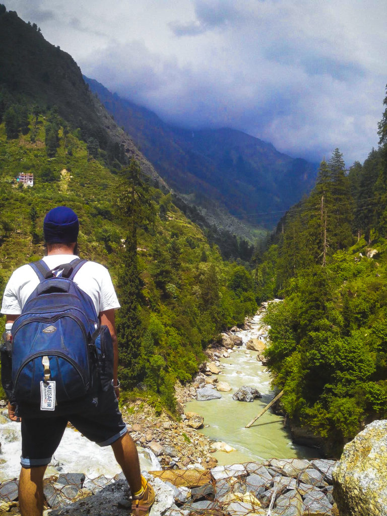 View from Barsheni towards Kheerganga